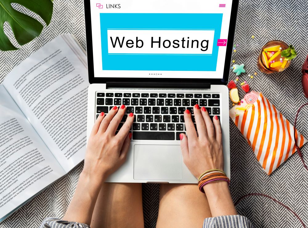 Image showing a laptop screen showing the inscription web hosting that is related to the theme of the blog post wordpress engine